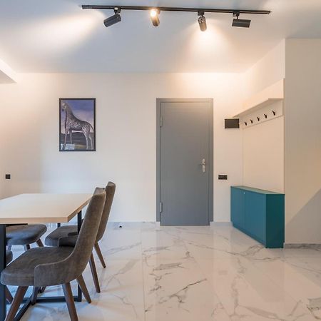 Luxury X By Umbrella Aparthotel Tbilisi Exterior foto